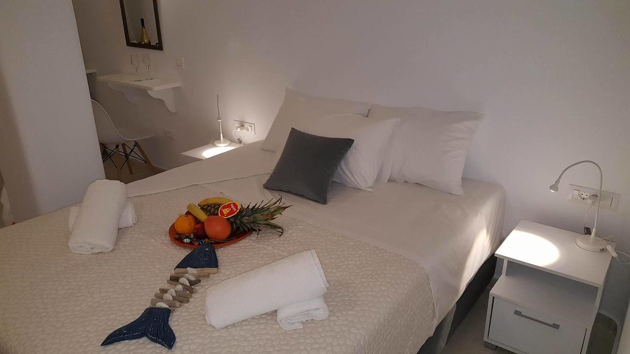 Amarain Mykonos Hotel Agios Stefanos  Bagian luar foto